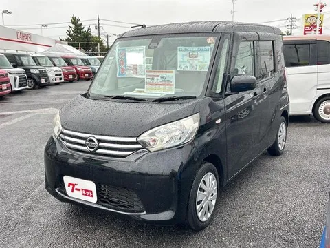 Nissan Dayz Roox