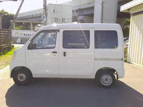 Daihatsu Hijet Cargo
