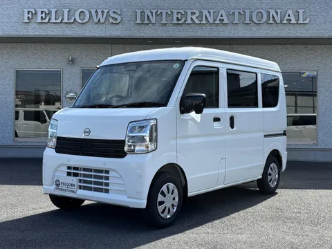 Nissan Clipper Van