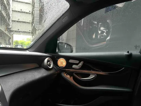 Mercedes-Benz Mercedes-Benz GLC