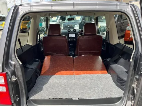 Nissan KIX