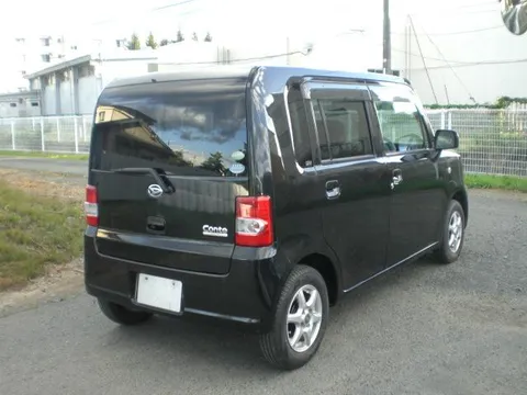 Daihatsu Move Conte
