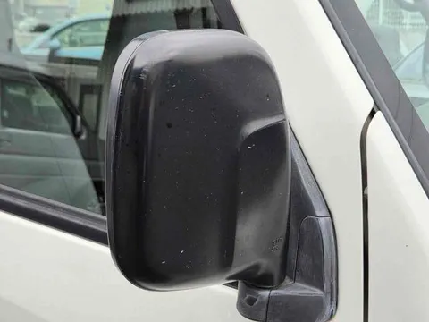 Mitsubishi Minicab Van