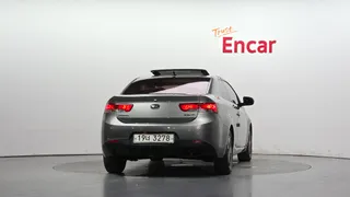 Kia Cerato (Forte)