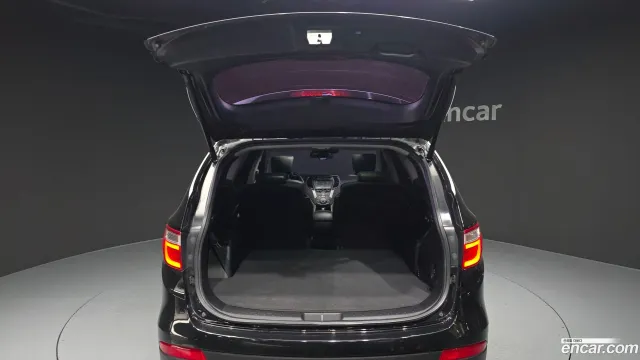 Hyundai Grand Santa Fe (Maxcruz)