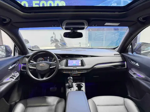 Cadillac XT4