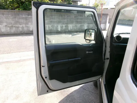 Suzuki Jimny Nomade