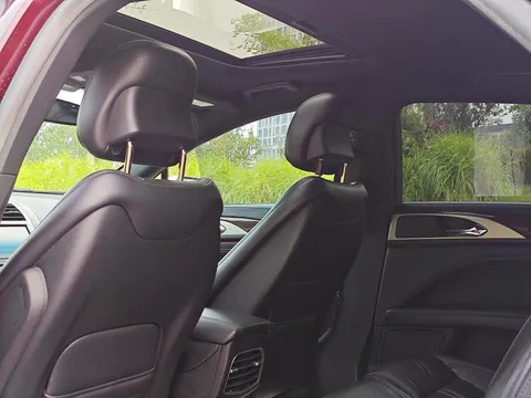 Lincoln MKZ