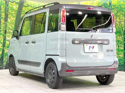 Suzuki Spacia Gear