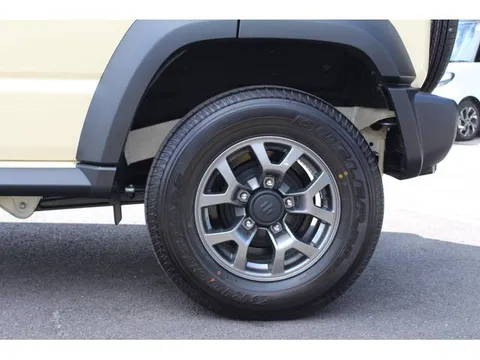 Suzuki Jimny Nomade