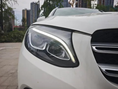 Mercedes-Benz Mercedes-Benz GLC