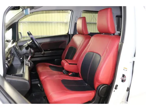 Suzuki Wagon R Stingray