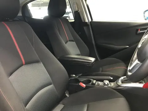 Mazda Mazda2 (Demio)