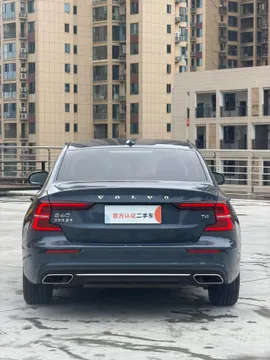 Volvo S60