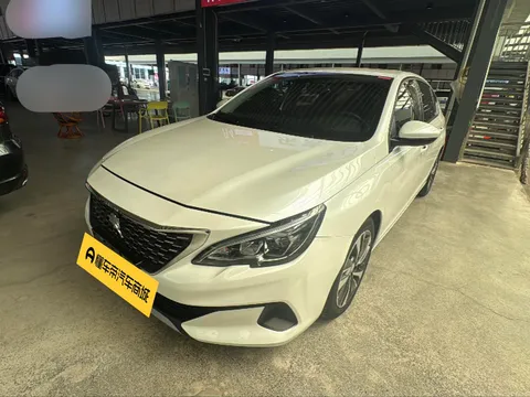 Peugeot 408