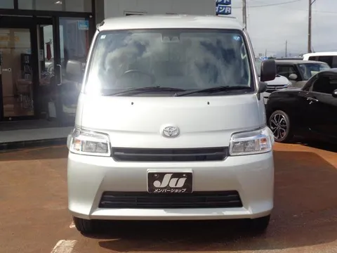 Toyota TownAce Van