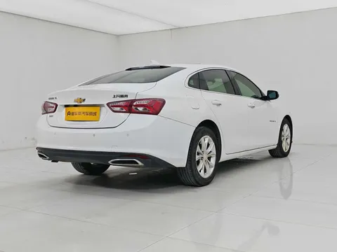 Chevrolet Malibu XL