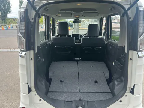 Suzuki Spacia Custom