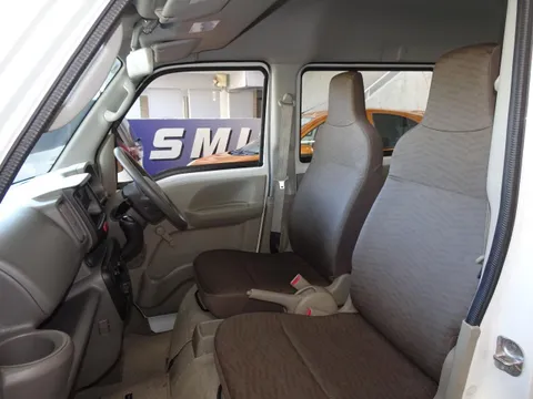 Mitsubishi Minicab Van