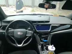 Cadillac XT6
