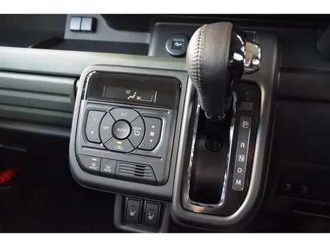 Suzuki Spacia Gear