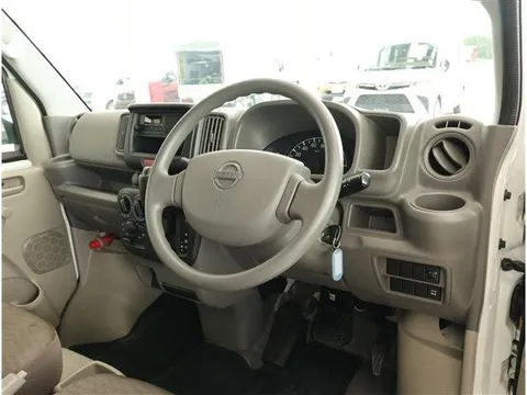 Nissan Clipper