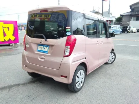 Mitsubishi eK Space
