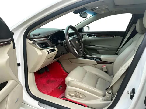 Cadillac XTS