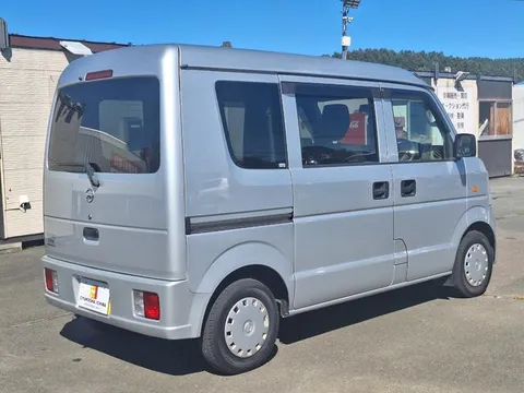 Nissan Clipper
