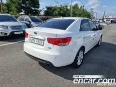 Kia Cerato (Forte)
