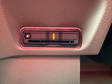 Honda N-BOX Joy