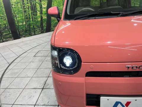 Daihatsu Mira Tocot