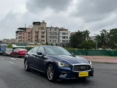 Infiniti Q50L
