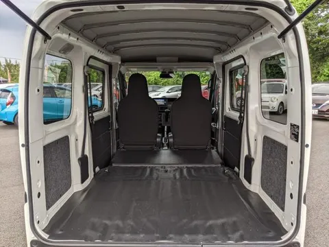 Toyota Pixis Van