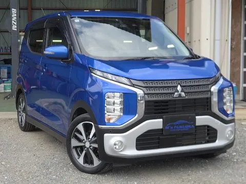 Mitsubishi eK X