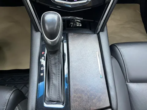 Cadillac XTS