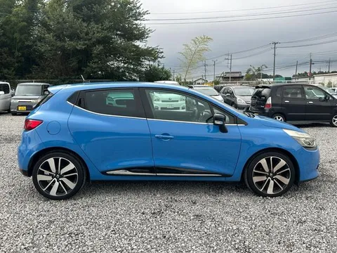 Renault Lutecia