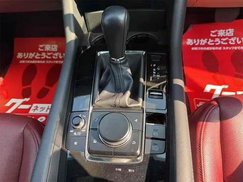 Mazda MAZDA3 Fastback