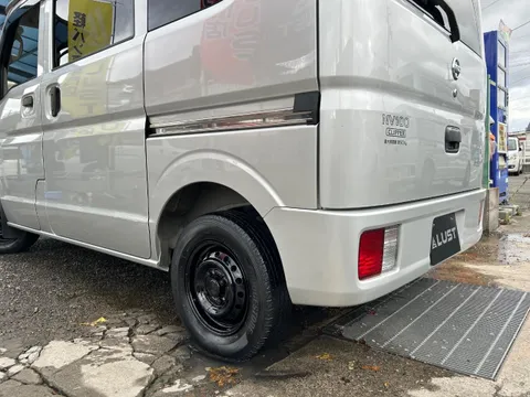 Nissan Clipper
