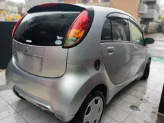 Mitsubishi I