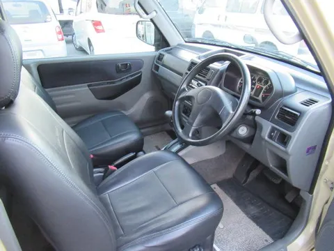 Mitsubishi Pajero Mini