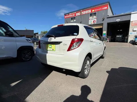 Toyota Yaris (Vitz)