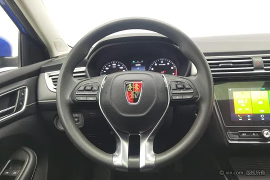 Roewe i5
