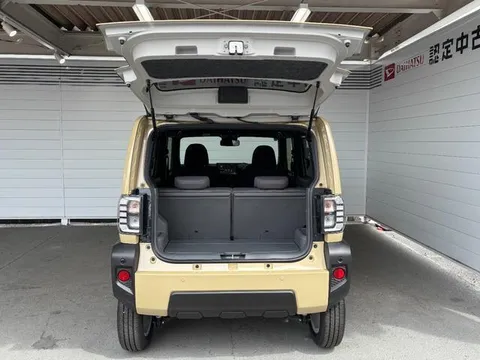 Daihatsu Taft