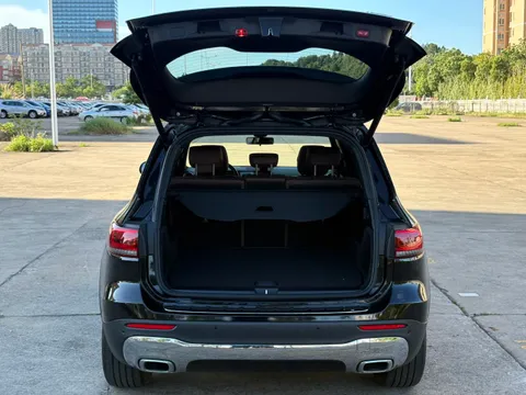 Mercedes-Benz Mercedes-Benz GLB
