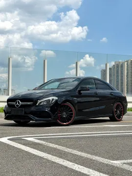 Mercedes-Benz Mercedes-Benz CLA