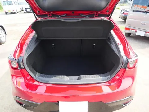 Mazda MAZDA3 Fastback