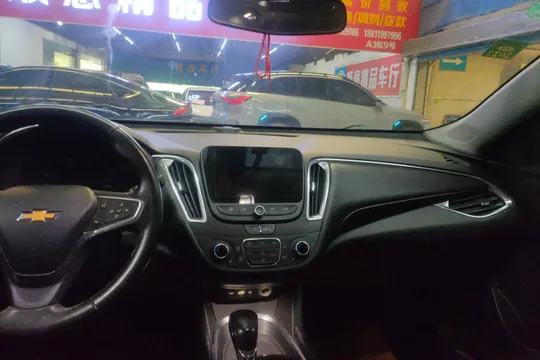 Chevrolet Malibu XL