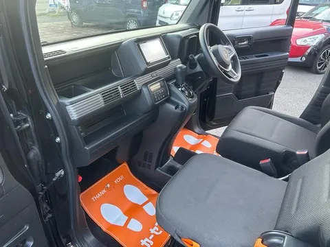 Honda N-VAN Plus Style