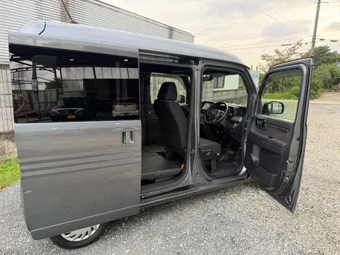 Honda N-VAN Plus Style